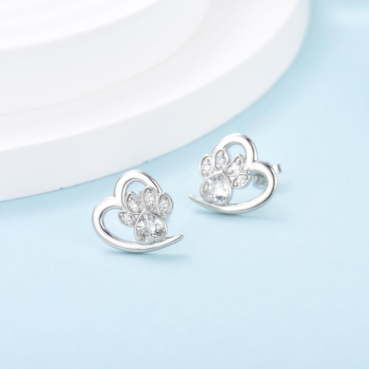 LIVIA - Heart and Paw Earrings