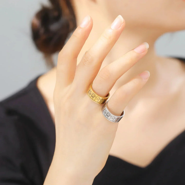 NIKA - Wide Gold and Silver Ring with Engraved Paw for Ladies