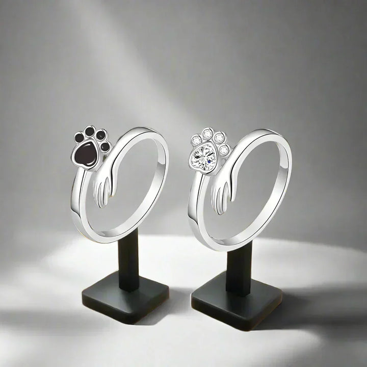 MARA - Adjustable Ring in with Hand and Paw Motif