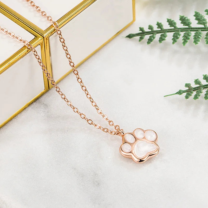 MALIA - Necklace with Silver Paw Pendant