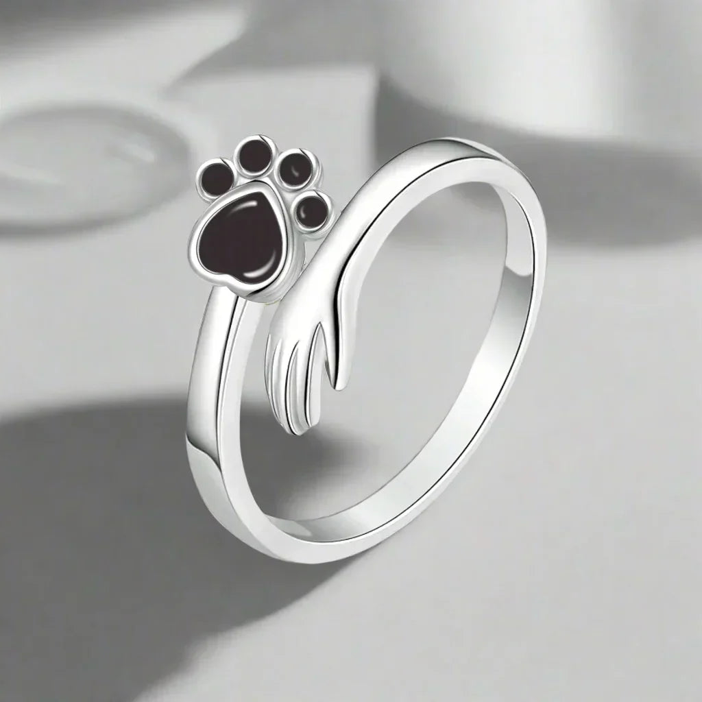 MARA - Adjustable Ring in with Hand and Paw Motif