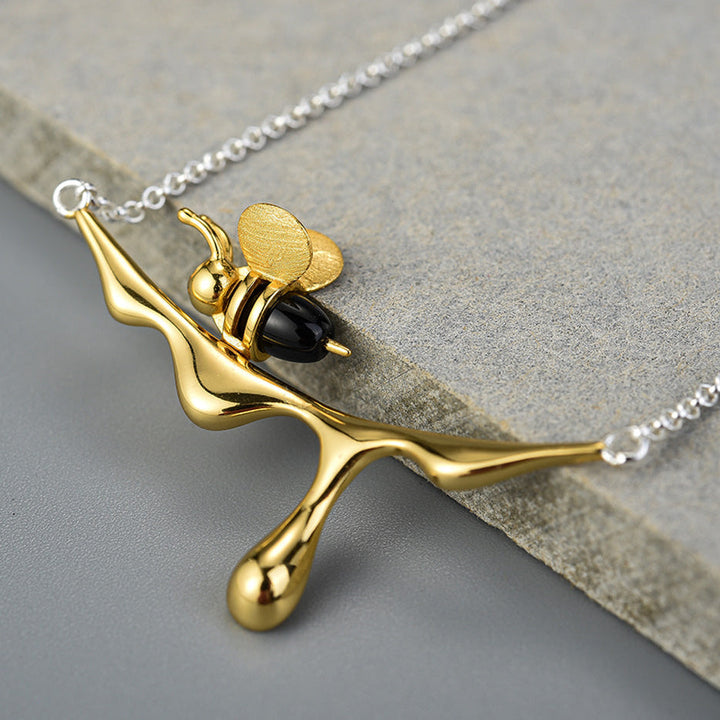 MELINA - Dripping Honey & Bee Necklace