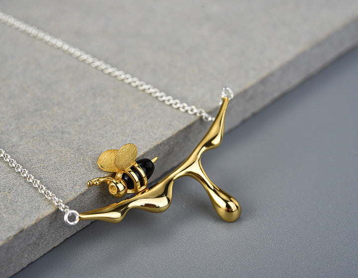 MELINA - Dripping Honey & Bee Necklace