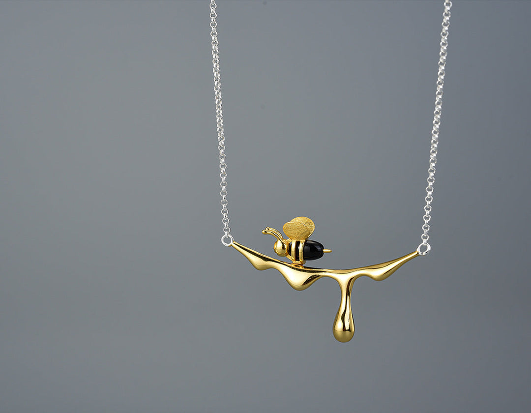 MELINA - Dripping Honey & Bee Necklace
