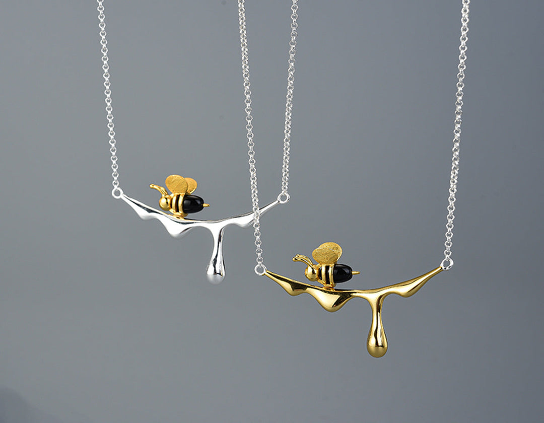 MELINA - Dripping Honey & Bee Necklace
