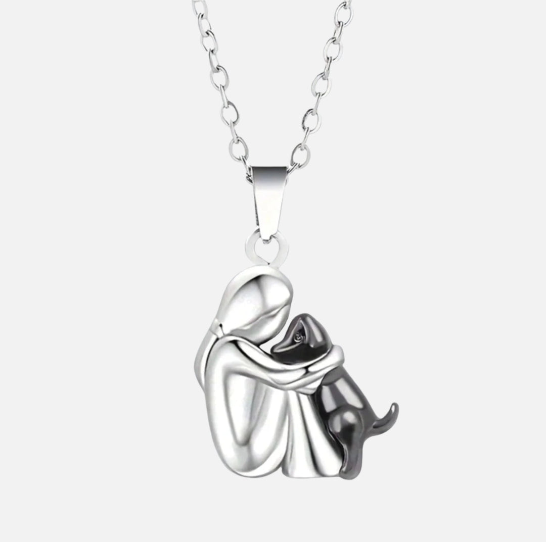 Ily - Hug Pendant Necklace